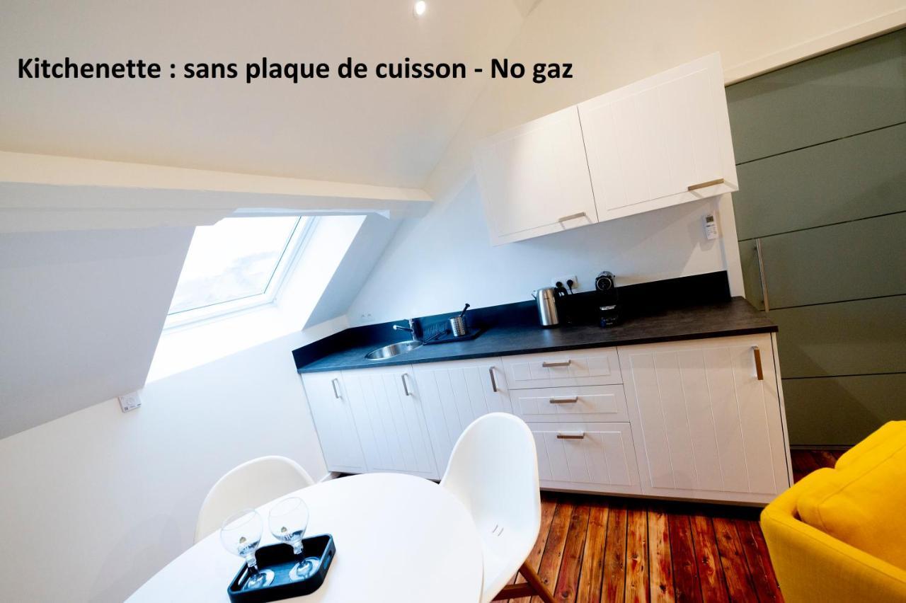 Les Gites Du Palais Dinant Esterno foto