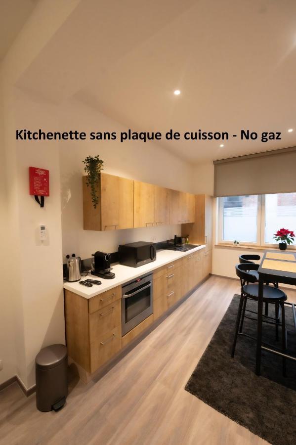 Les Gites Du Palais Dinant Esterno foto